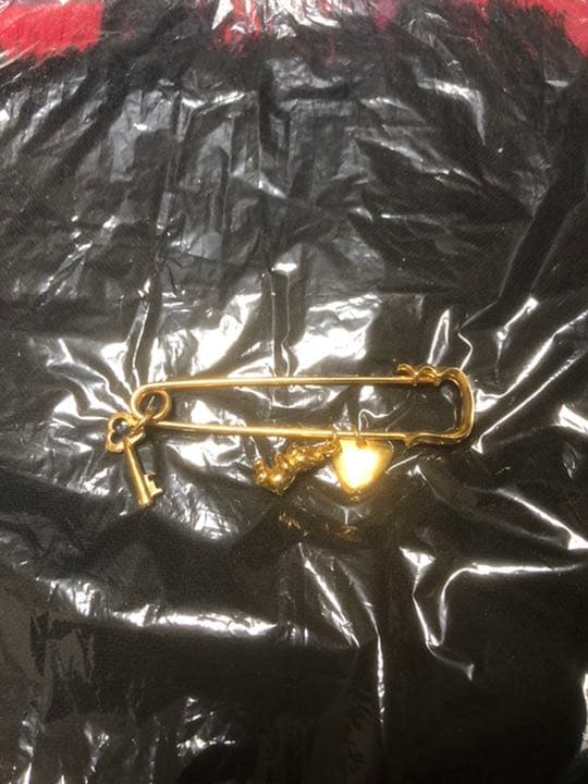 希少限定50枚！吉井和哉　マフラー　赤青　KEY ファンクラブ　グッズ等