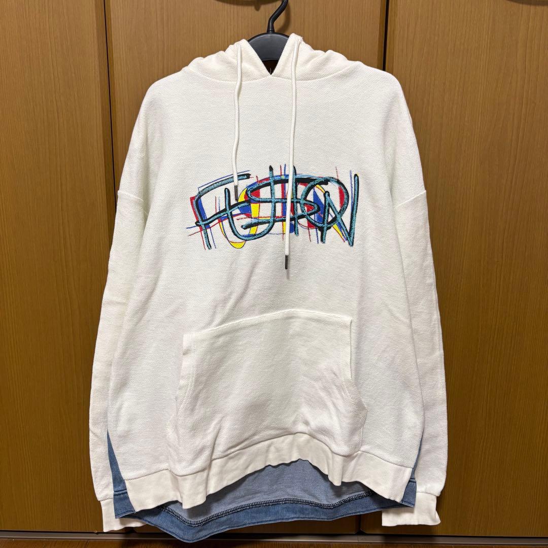 VAUNDY FUSION パーカー