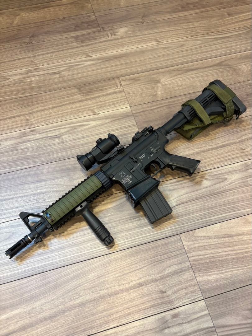 東京マルイ　M4A1 電動ガン　フルメタルカスタム品