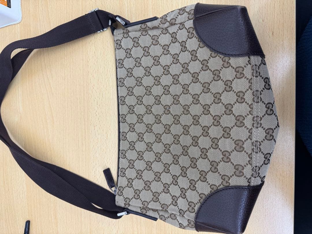 GUCCI ショルダーバッグ ベージュ/ブラウン　グッチ