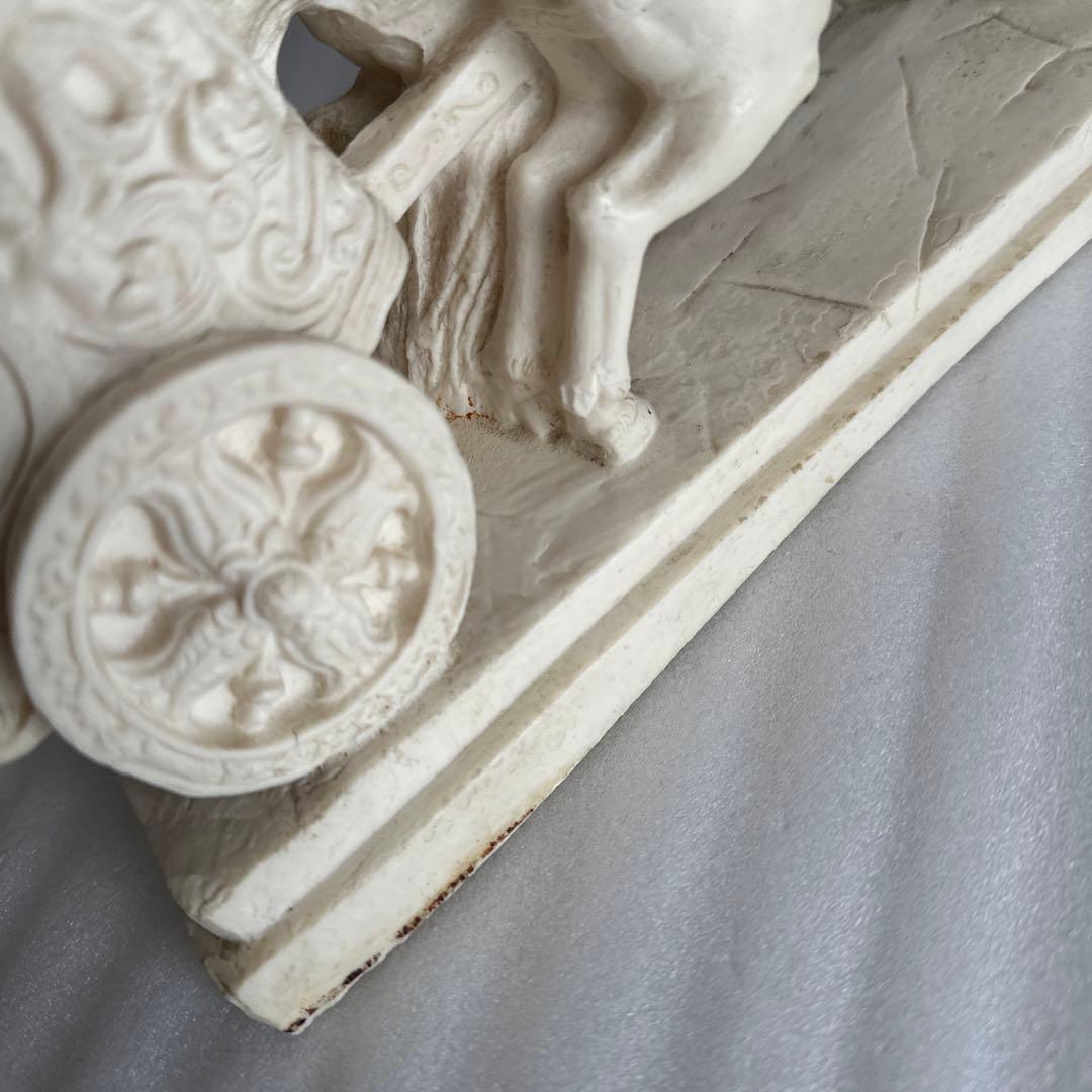 イタリア製　白馬　置物