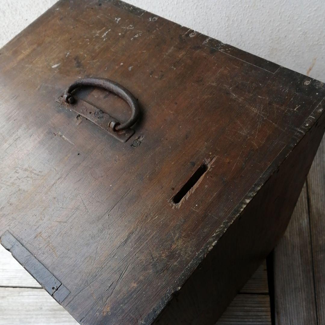 骨董　時代箪笥　船箪笥　手提げ金庫　木製　金具　アンティーク