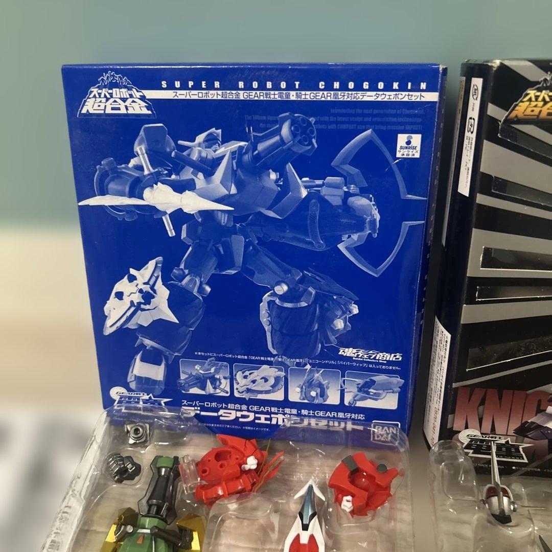 t861 スーパーロボット超合金 騎士凰牙 & データウェポンセット