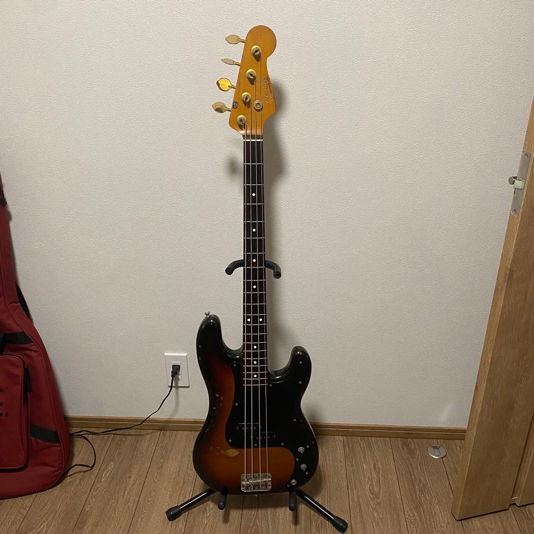 Fender Precision Bass サンバースト