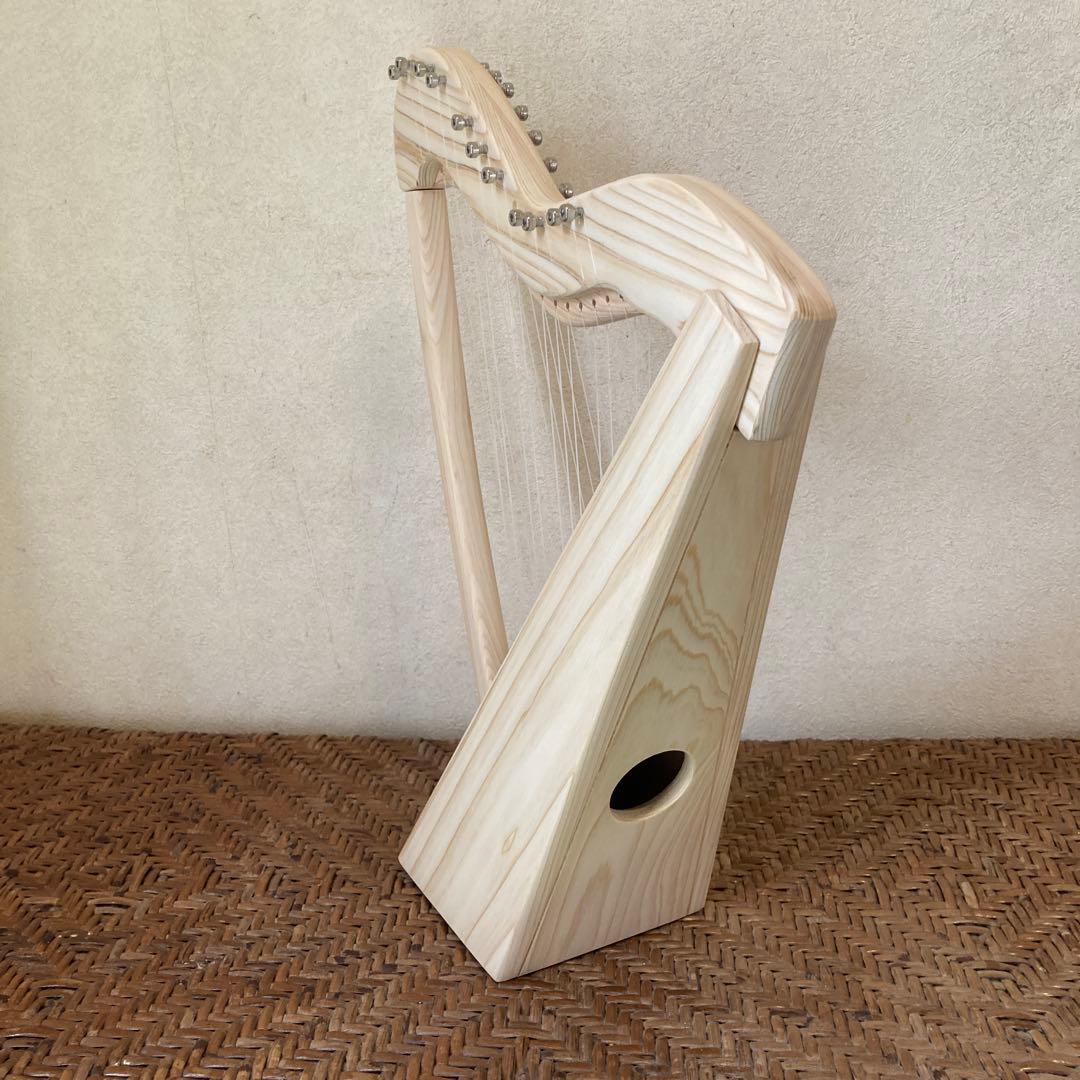 ほのぼの工房のクロマチックハープ