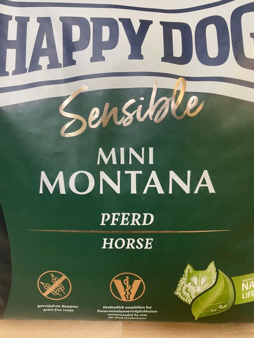 ハッピードッグ　ミニ　センシブル　モンタナ　4kg 馬肉　ポテト　小粒　小型犬