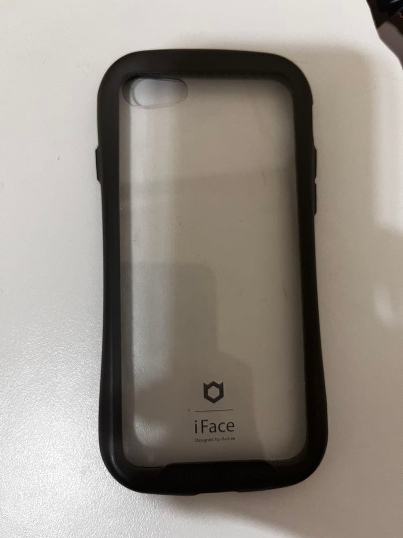 iPhone SE 第3世代　ホワイト(イケメン使用済み)(箱付き)(ケース付)