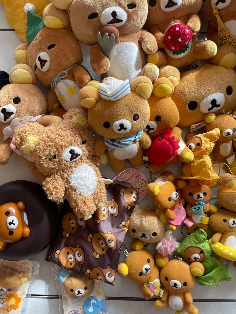 リラックマ　ぬいぐるみ　雑貨　１０３個セット
