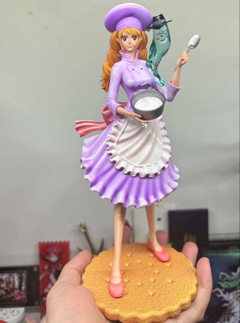 ワンピース シャーロット·プリン ガレージキット ガレキ スタチューX①