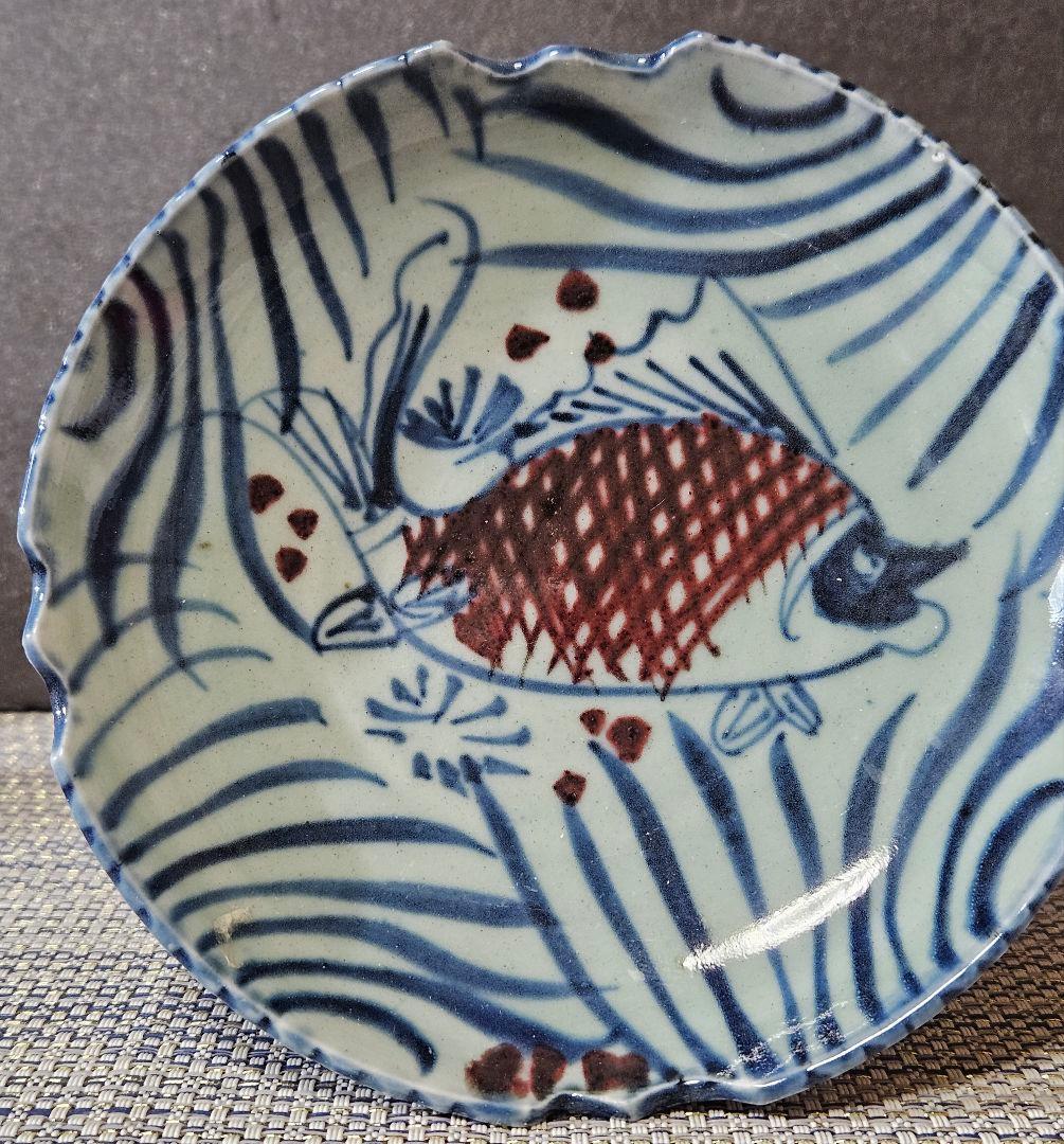 中国古陶磁器　明代〜清代　青磁　青華　古染付　辰砂　魚文様　15.2cm　変形皿
