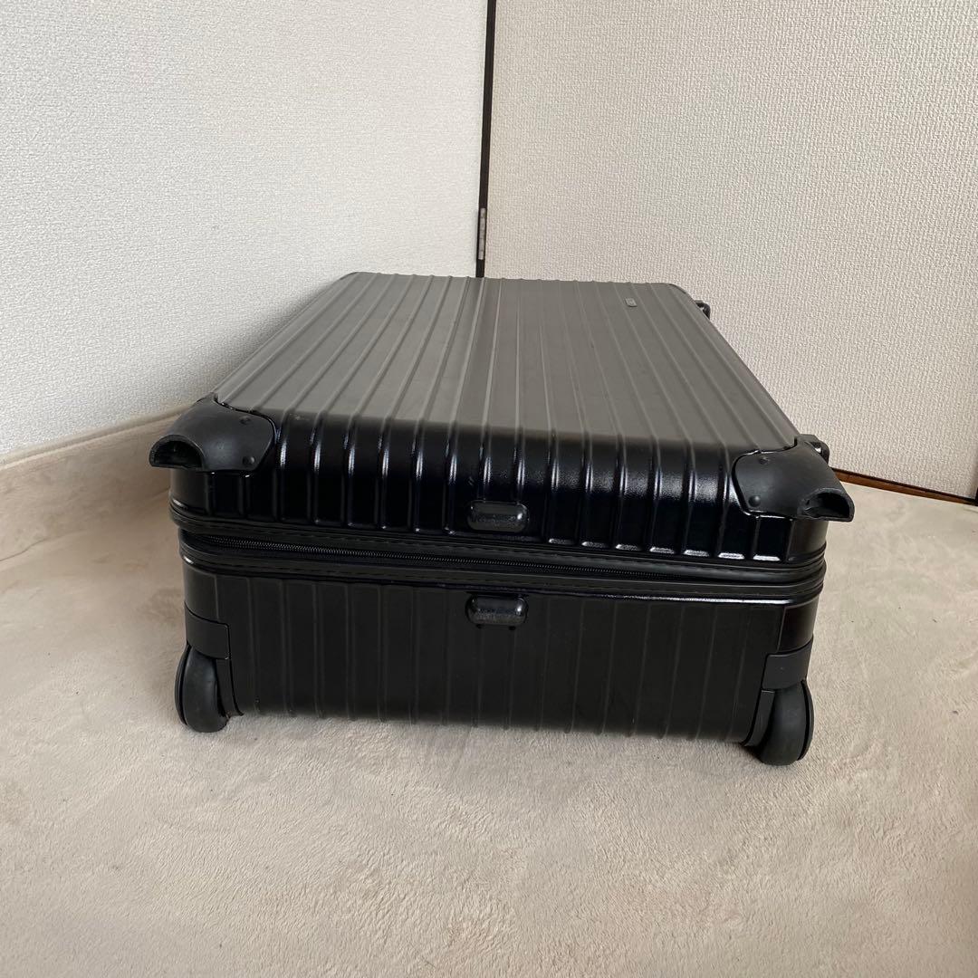 RIMOWA 　82L サルサ　キャリーケース　2輪　851.70 黒