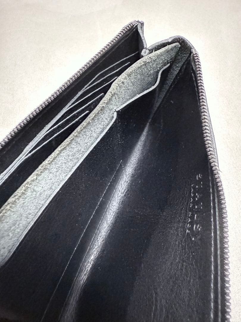 STATUSY (ステータシー) il modo ZIP 長財布