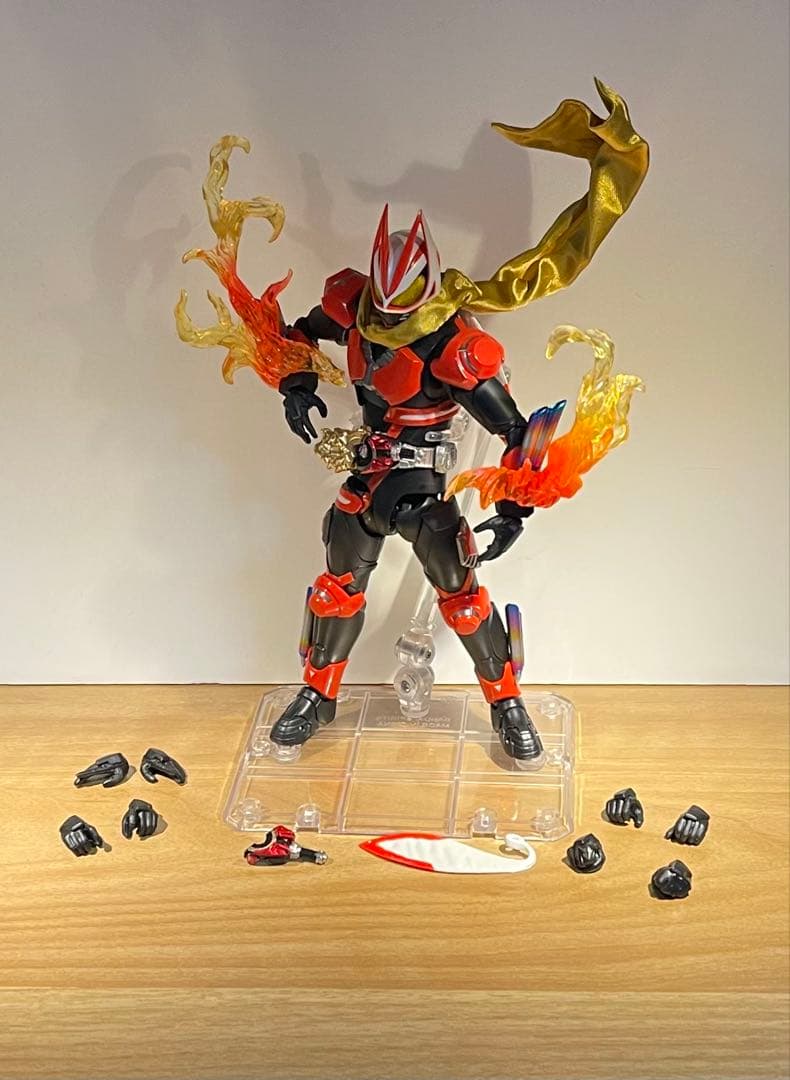 s.h.figuarts 仮面ライダーギーツ　ブースト　フィーバー