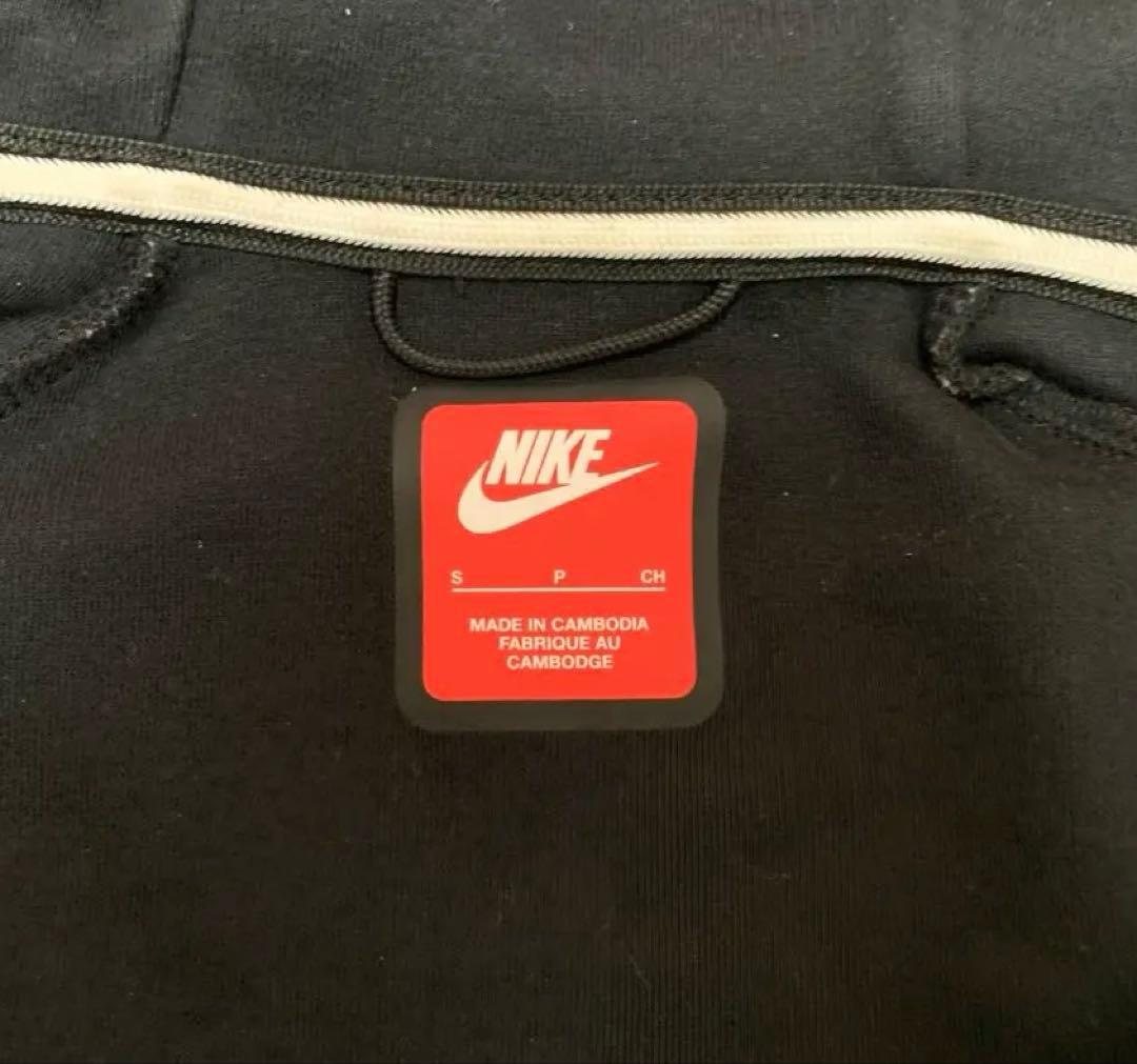 NIKE テックフリース ブラック セットアップ 赤タグ