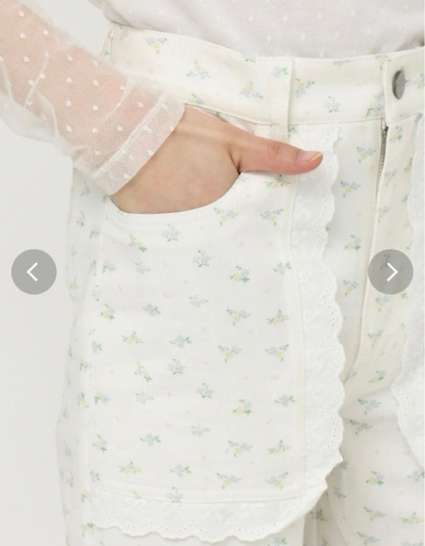 【新品未使用】petit flowerカーゴパンツ