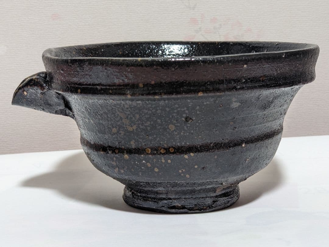 ♦片口抹茶碗 茶道具 片口酒器 ぐい呑み 窯元不明 未使用品 秀作な作家物
