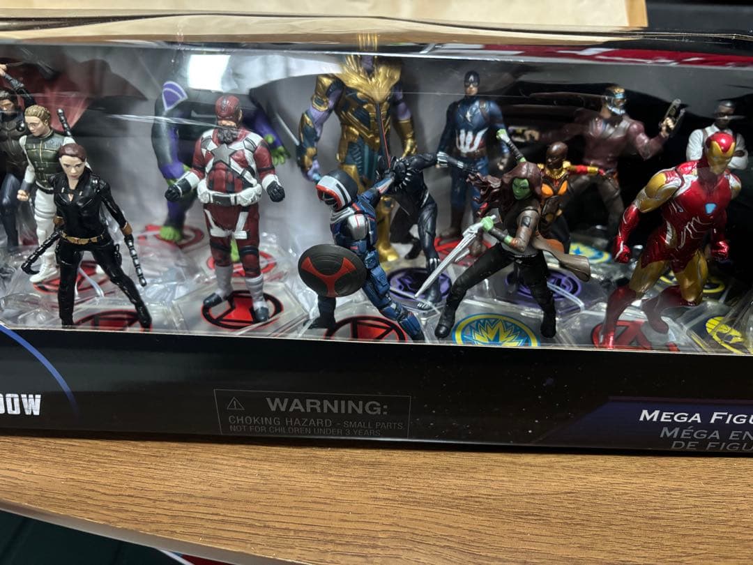 MARVEL フィギュア