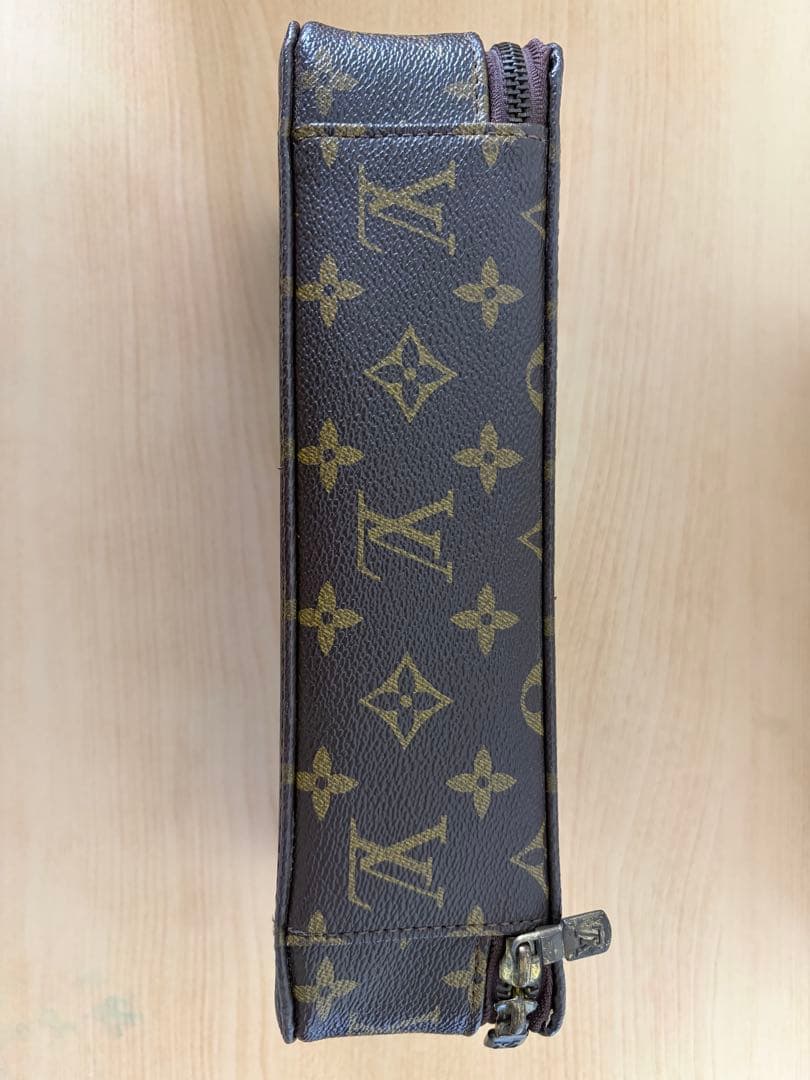 LOUIS VUITTON ルイヴィトン　ティッシュケース