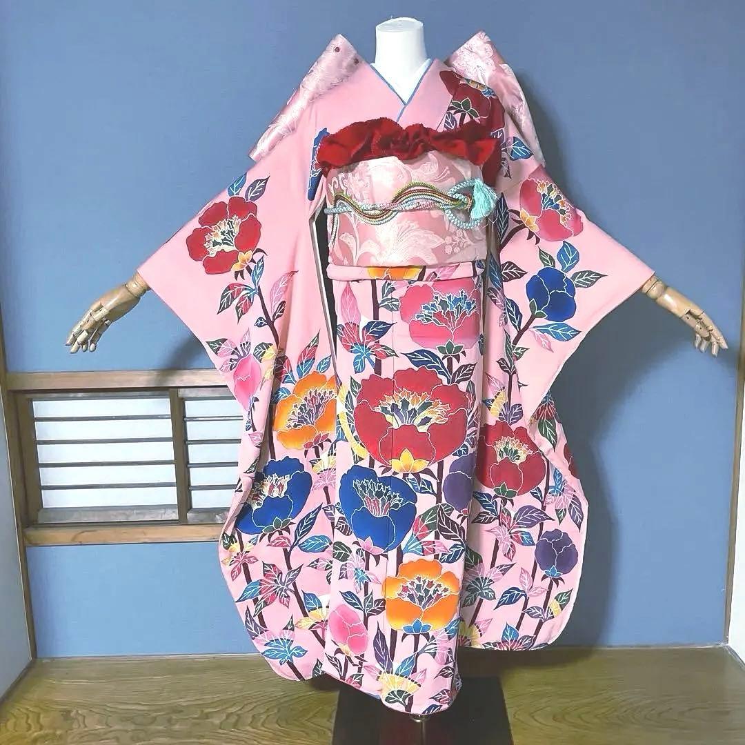 振袖フルセット　手描き友禅　幻想的な花柄は個性が光る　手染めの振袖 成人式　振袖