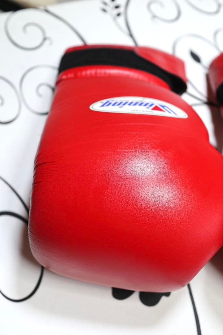 Winning ボクシンググローブ 14oz/レッド/中古品