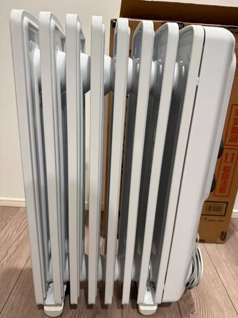 デロンギ アミカルド オイルヒーター RHJ35M02-DG 8～10畳