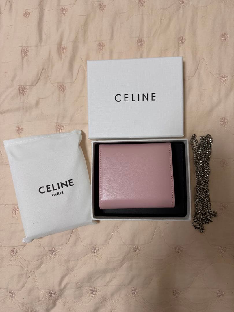 CELINE ピンク 三つ折り財布 チェーン付き