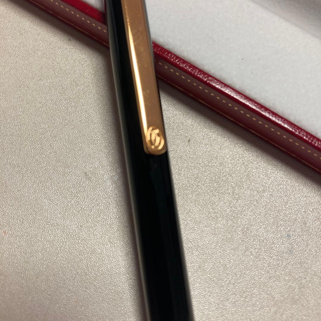 カルティエ★ Cartierボールペン　マストドゥ ツイスト式　黒色　金色