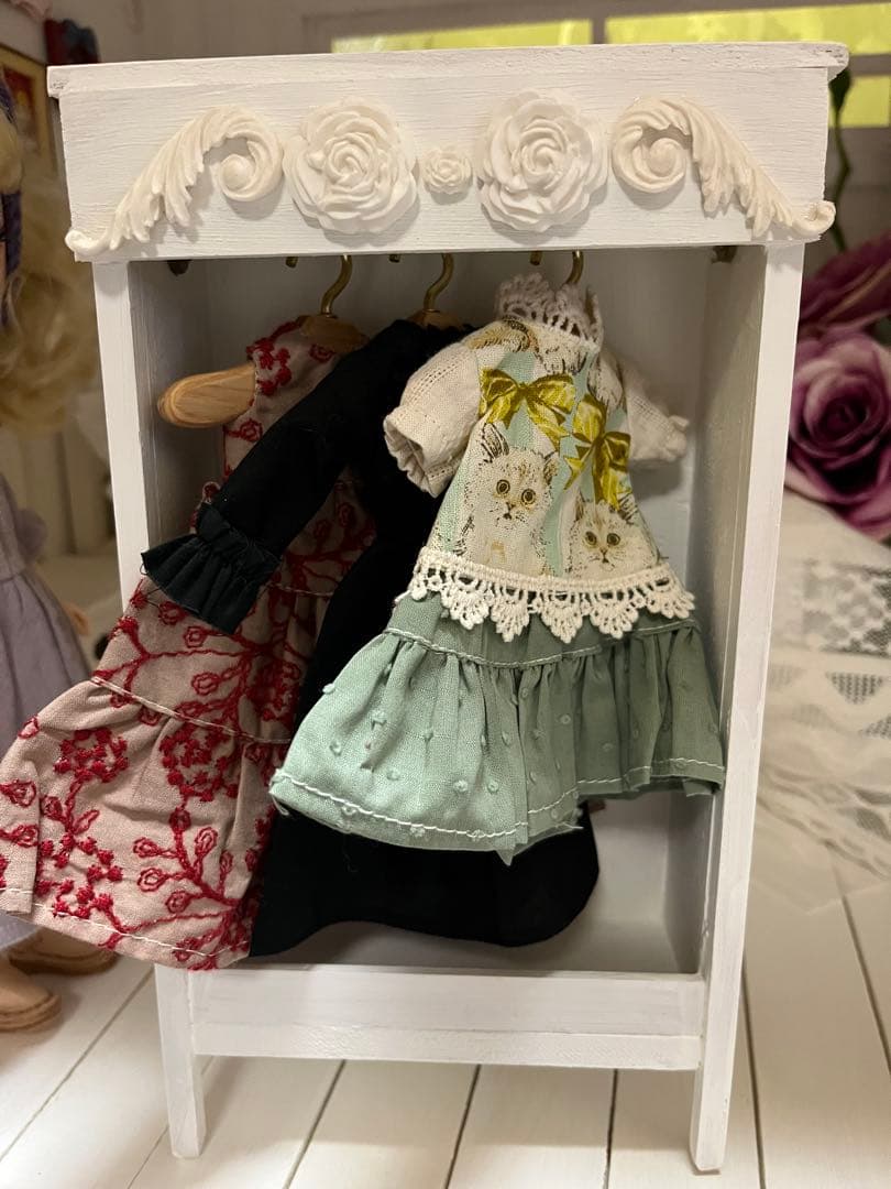 木製　ドールハウス背景ボード　ベッドがあるブライスハウス　一部変更SALEします