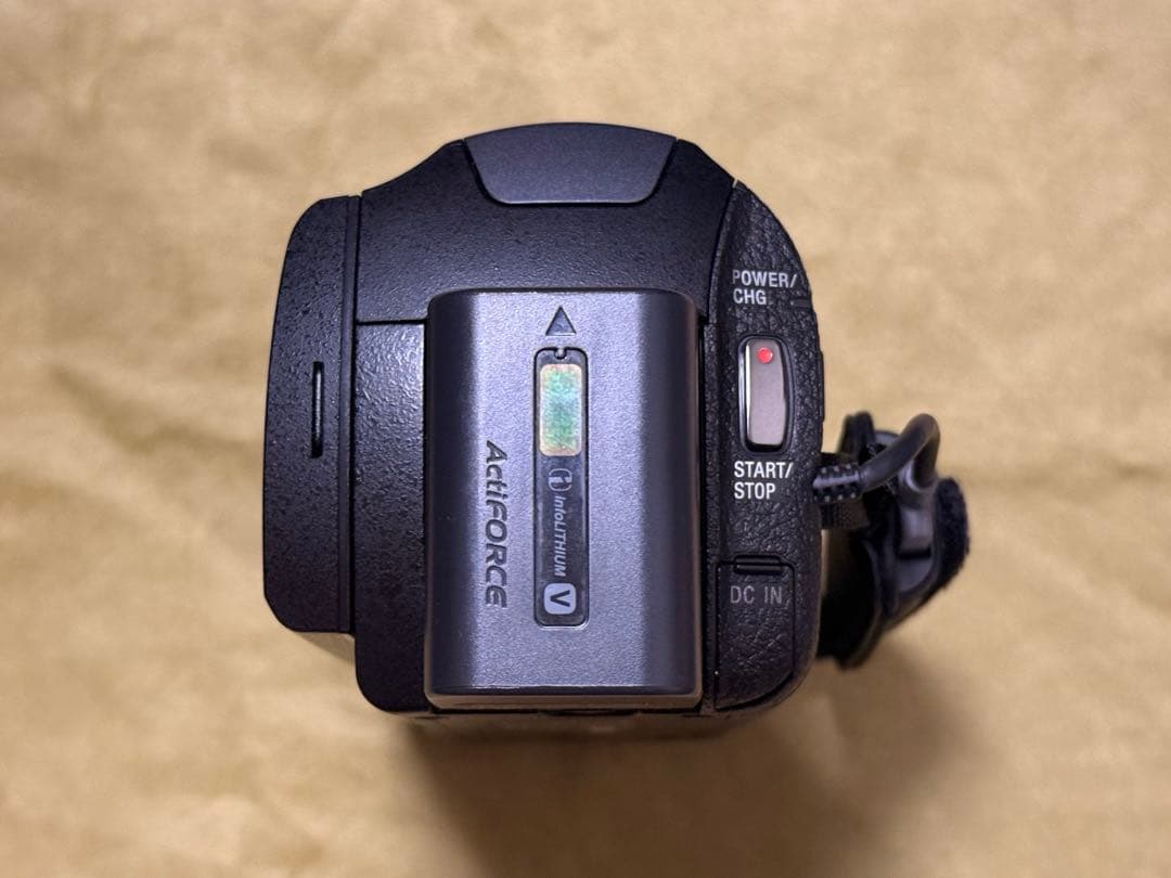 【ジャンク品】SONY　デジタル4Kビデオカメラ　FDR-AX30