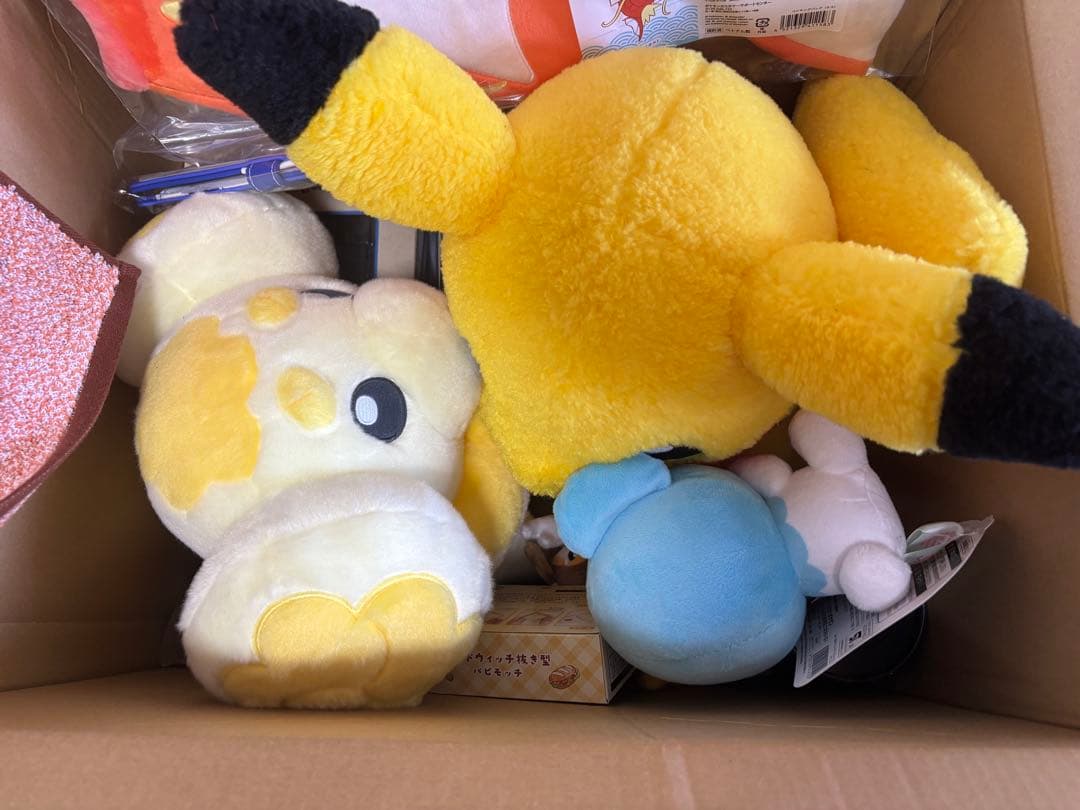 【新品開封済】ピカピカボックス2026 コイキング