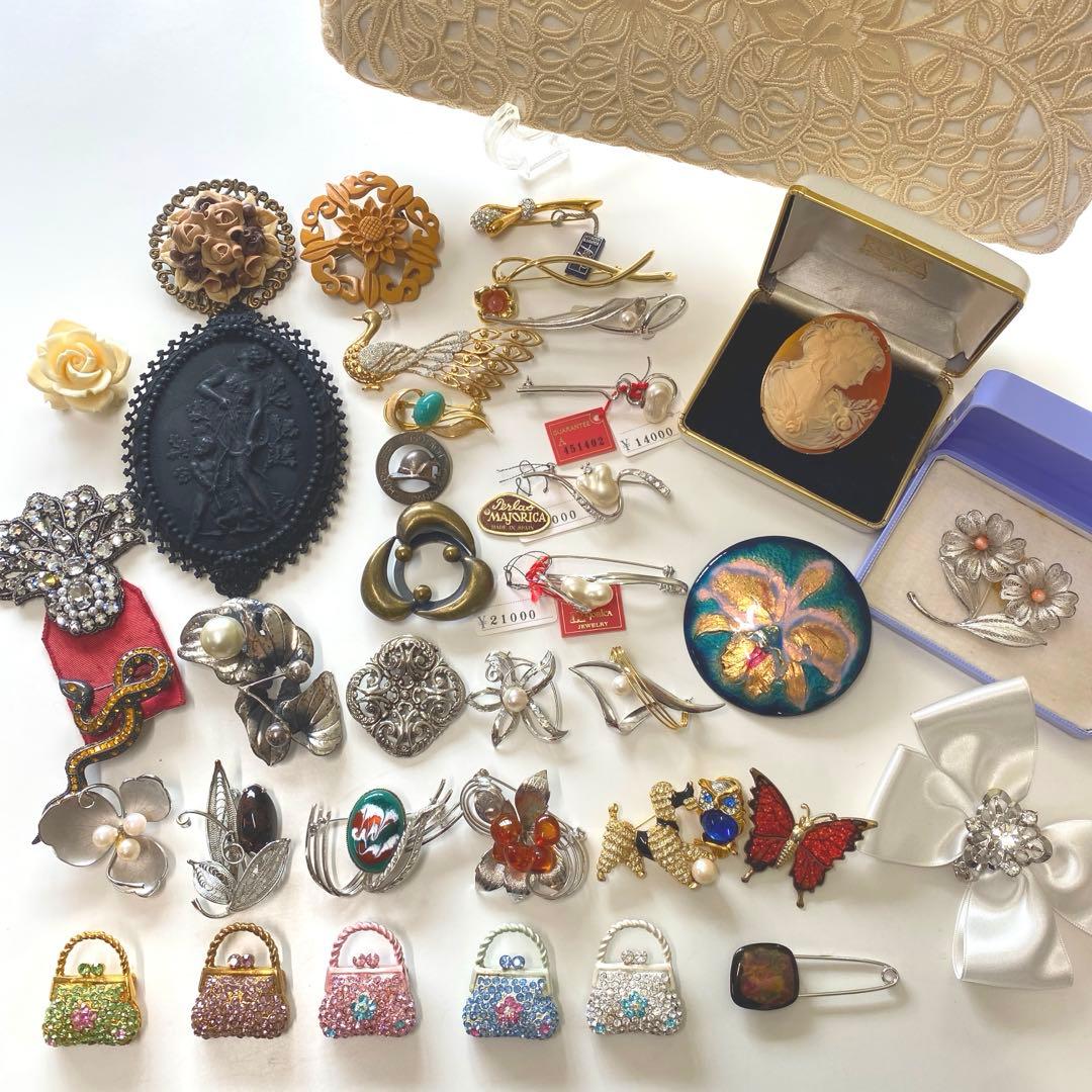 アクセサリー ブローチ まとめ売り 36点 ポーチ おまけ付き