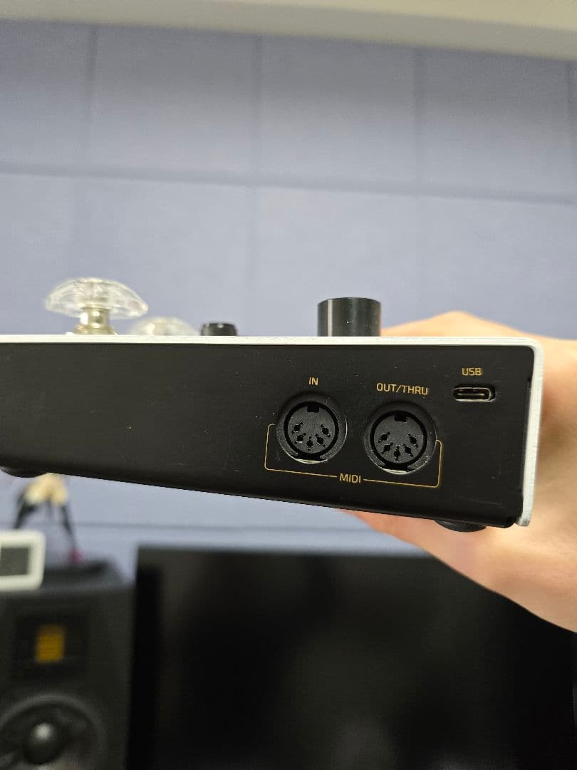 ギター HOTONE Ampero II Stomp