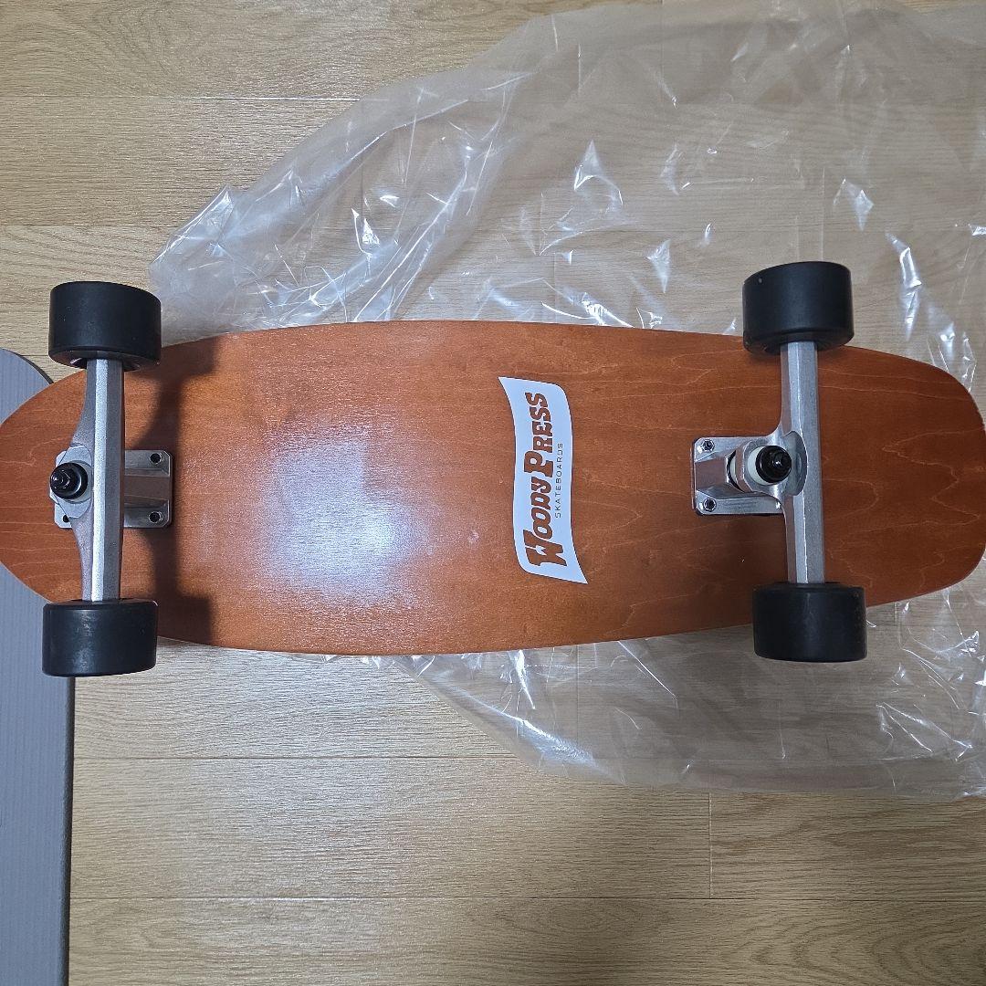 WOODYPRESS サーフスケート カービング30インチ ブラウン