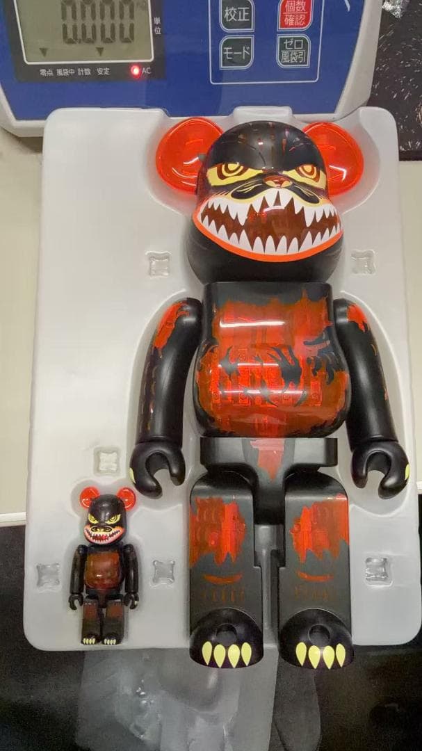 BE@RBRICK オレンジ黒怪獣 100% 400% セット
