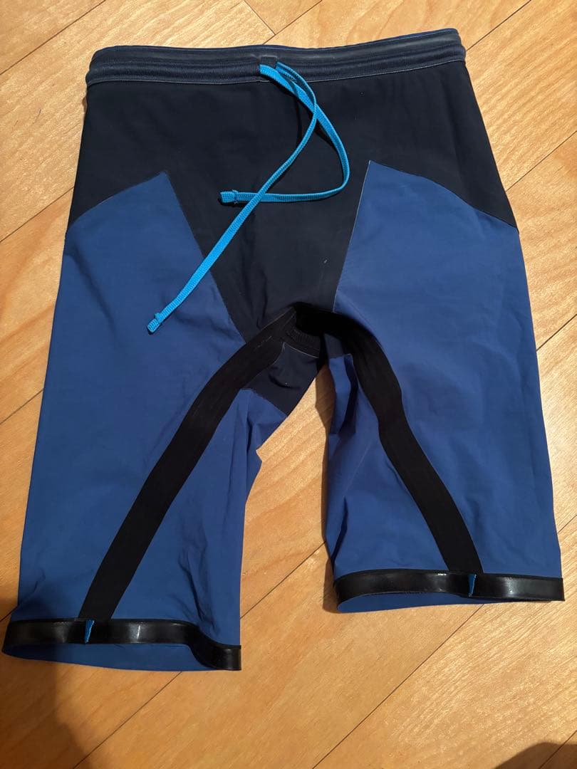 アリーナアクアフォースストームMF XS