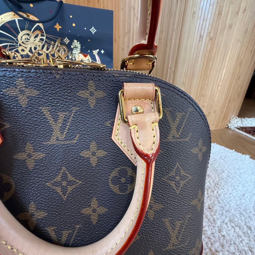 LOUIS VUITTON Alma BB (アルマBB)