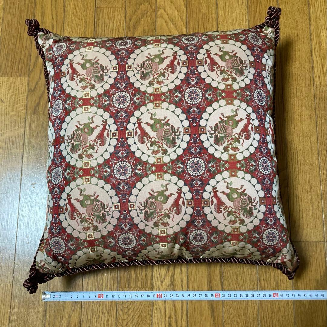 龍村美術織物　経錦　獅子狩文錦　クッション２個セット未使用品 ファスナー付き