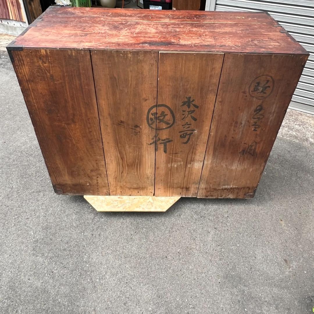 衣装箪笥　時代物　旧家より引受　使用感・ダメージあり　【たのメル便♪】