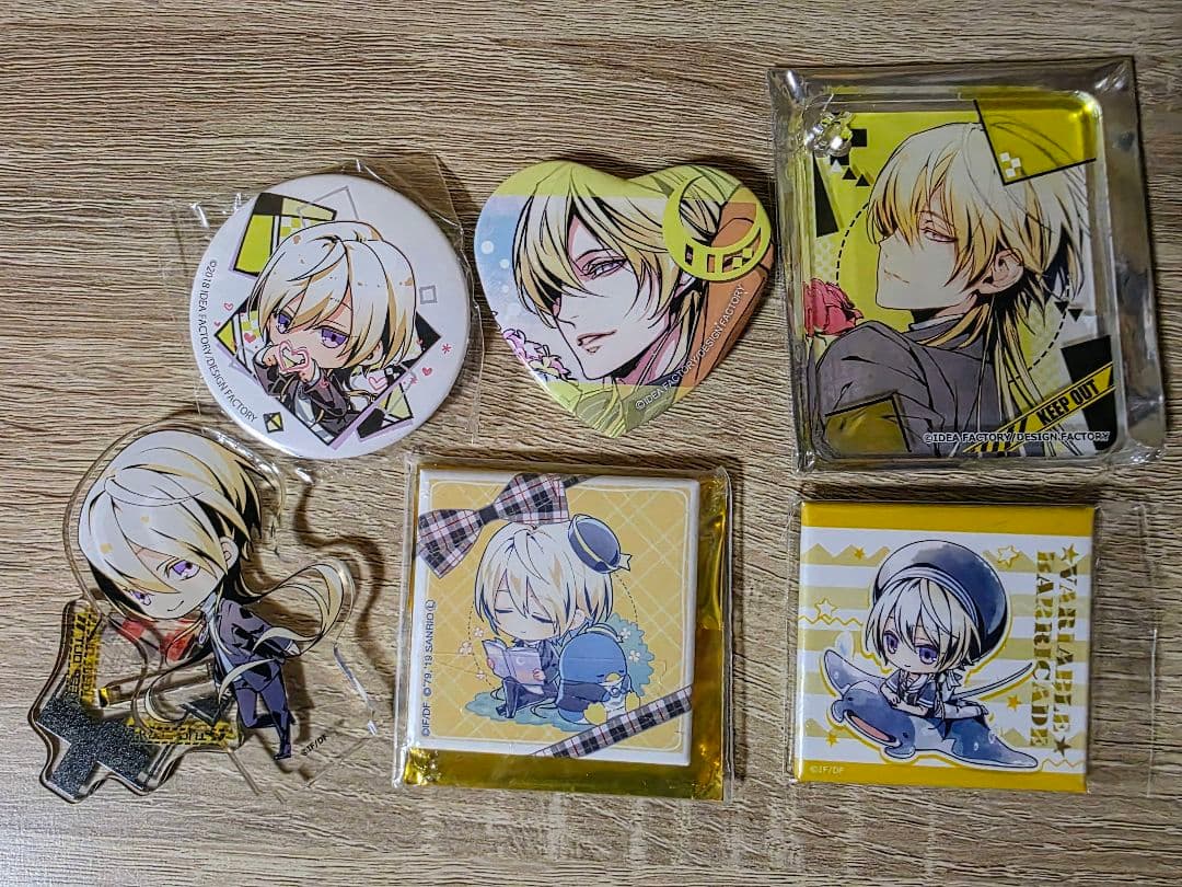 VARIABLE BARRICADE 汐音 缶バッヂ アクスタ オトスト