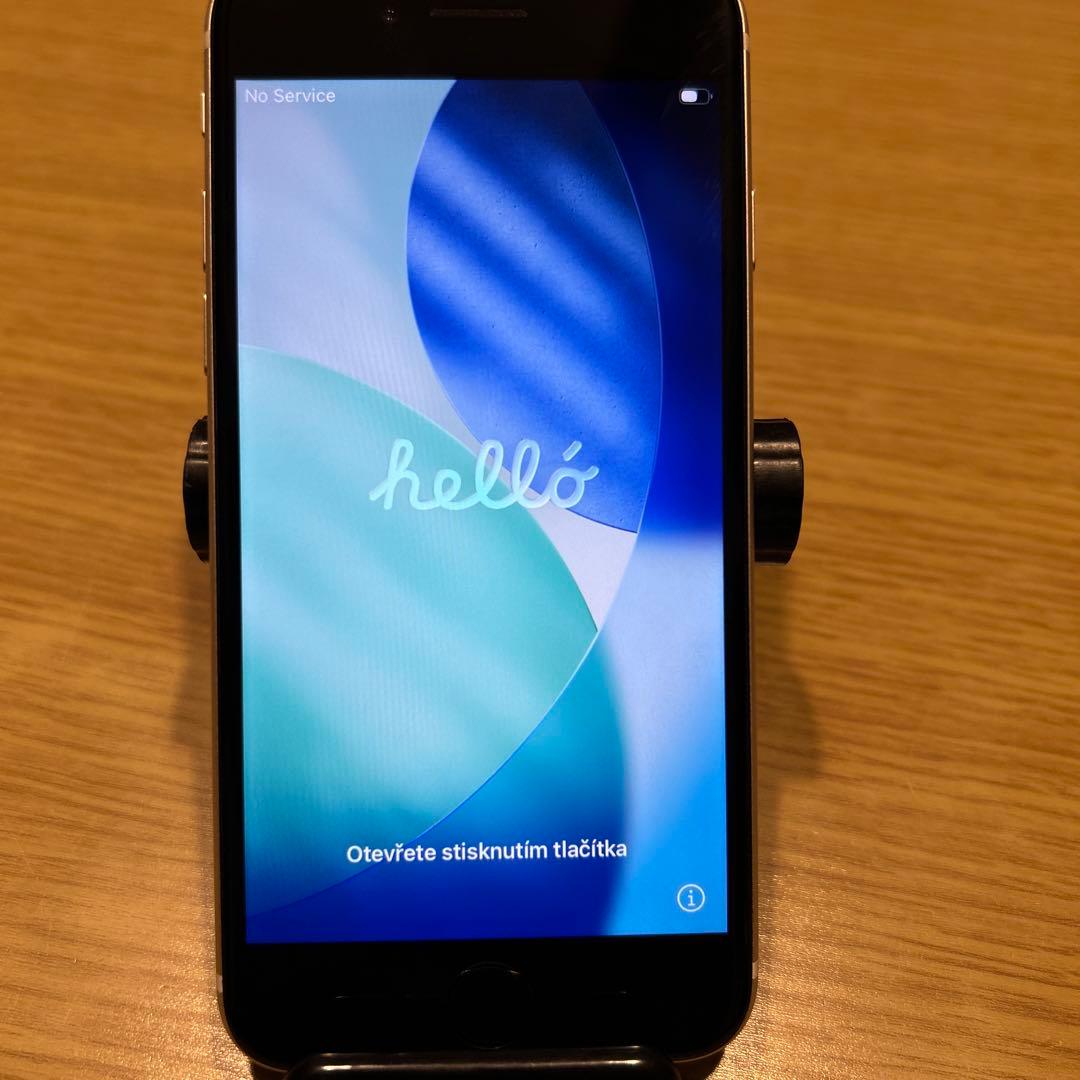 iPhone SE 第3世代　128GB