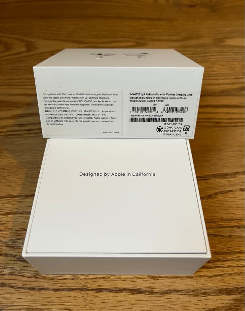 ☆極美品！おまけ付き☆Apple AirPods Pro 本体 充電ケース付き