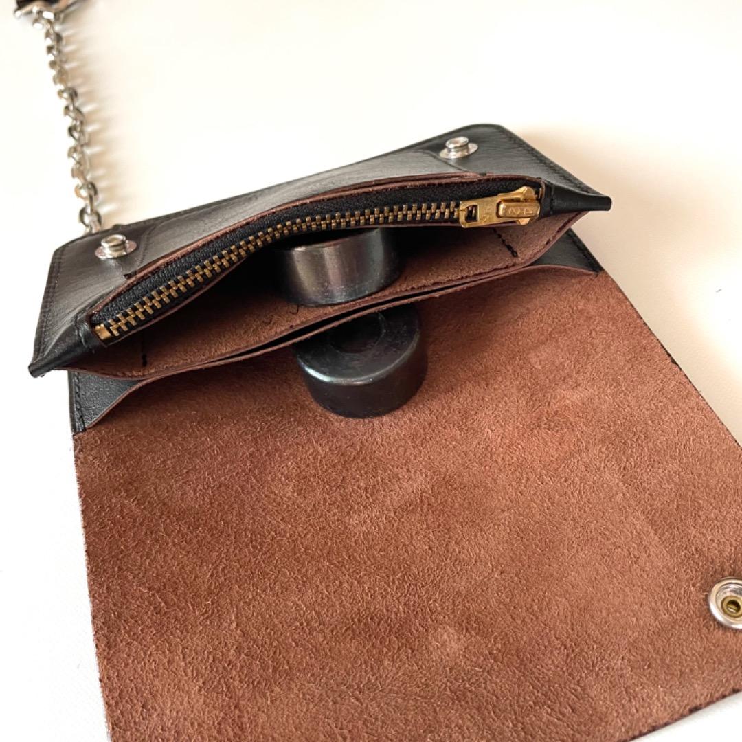 ミドルトラッカーウォレット　ホースハイド　デッドストックジッパー　前面ポケット