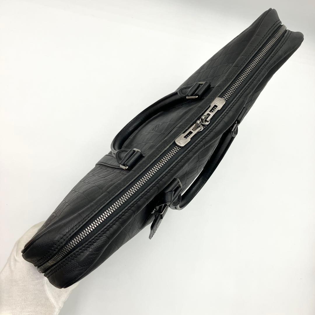 大人気✨ルイヴィトン ダミエ アンフィニ ポルトドキュマン ヴォワヤージュ