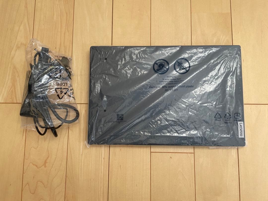 Lenovo IdeaPad 15.6インチ ノートPC