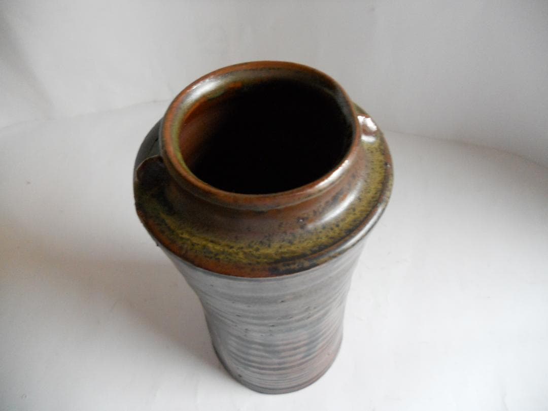 丹波焼 立杭焼 市野省三 作 省三窯 花入 木箱 共箱 新品 未使用 です。