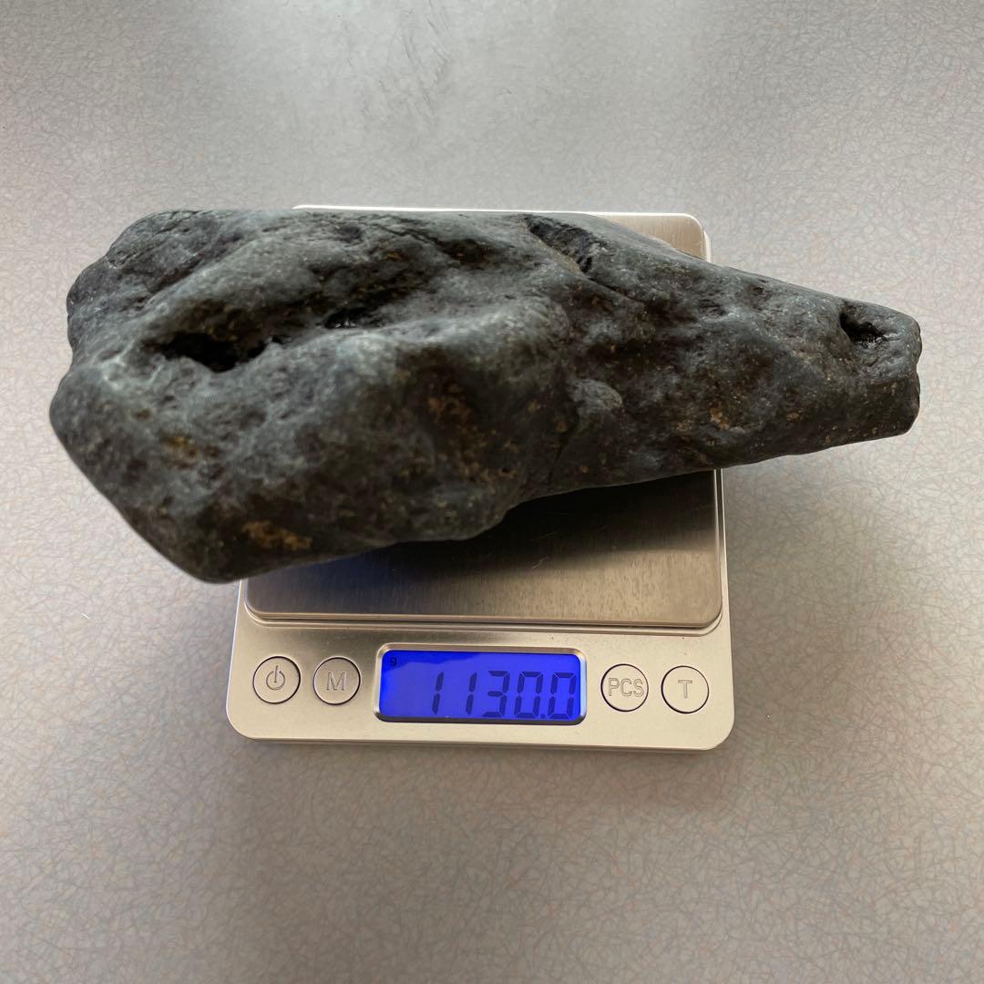 八海石　天然黒石　6個セット 水槽用レイアウト　14kg