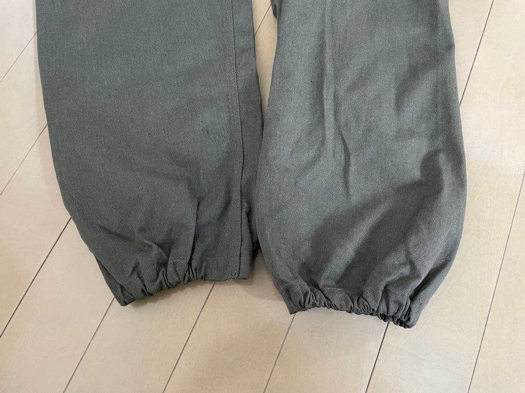 【古着】東ドイツ軍　サスペンダー付き　カーゴパンツ