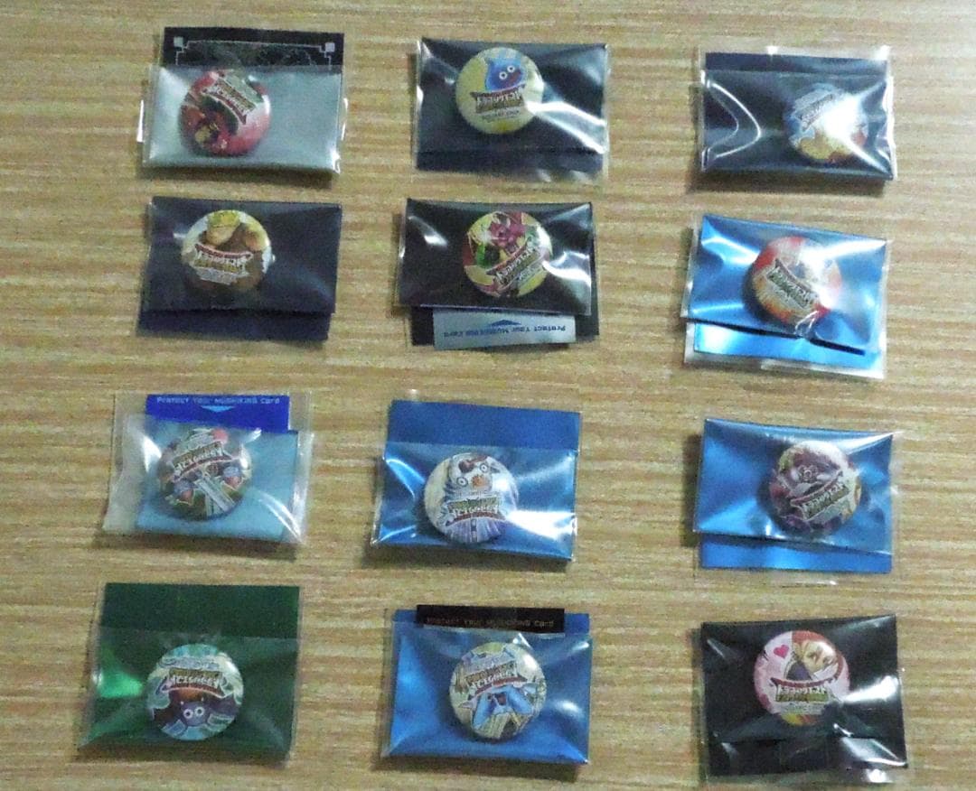 ドラゴンクエストバトルロード公式大会　参加賞　缶バッジ　非売品　１２種類