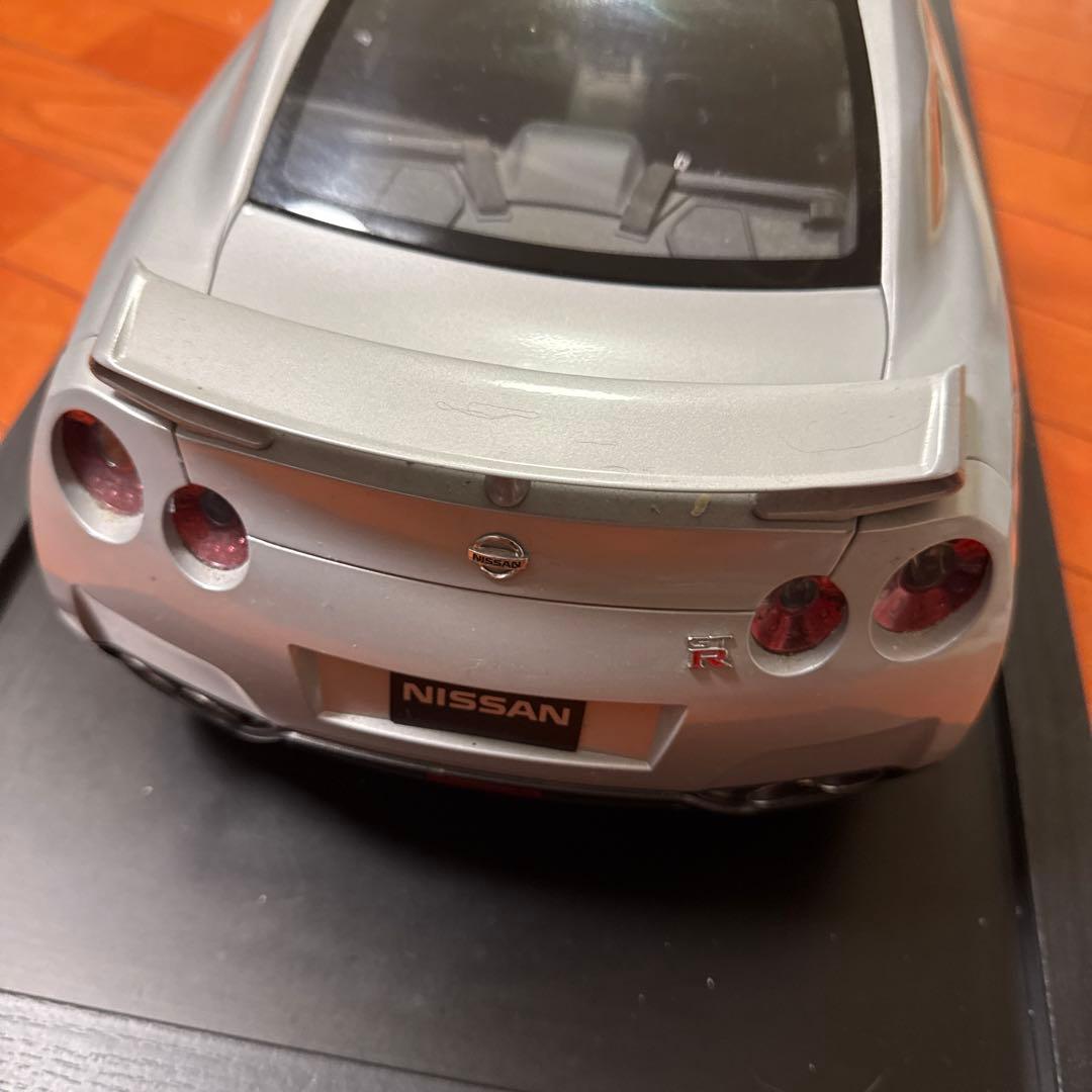イーグルモス 1/8 週刊 日産 R35 GT-R 完成品