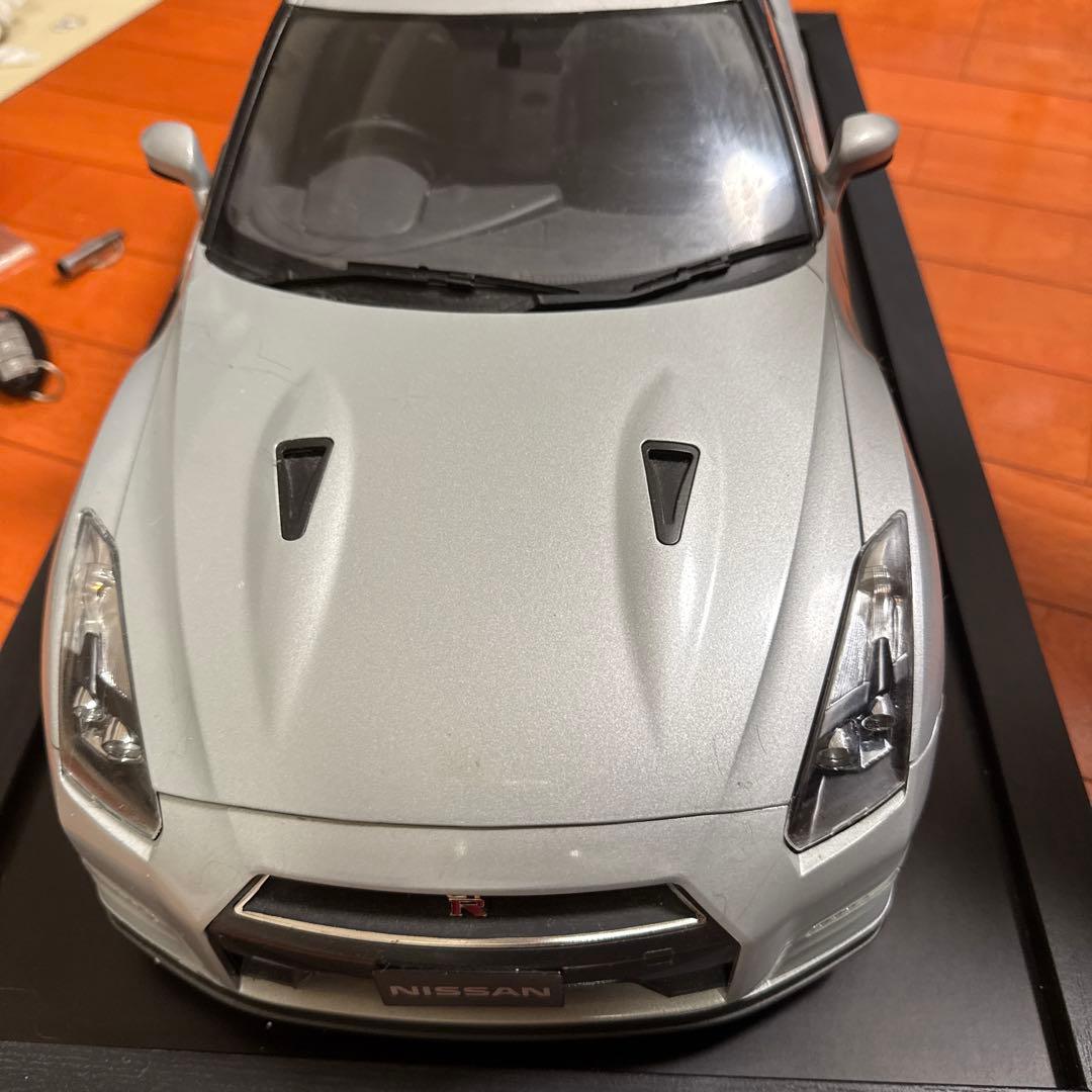イーグルモス 1/8 週刊 日産 R35 GT-R 完成品